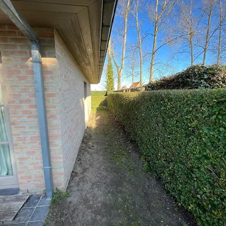 Aan Zee Vlakbij Plopsaland En Het - Casa Memphis 펜션 *