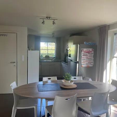 Aan Zee Vlakbij Plopsaland En Het - Casa Memphis 드판